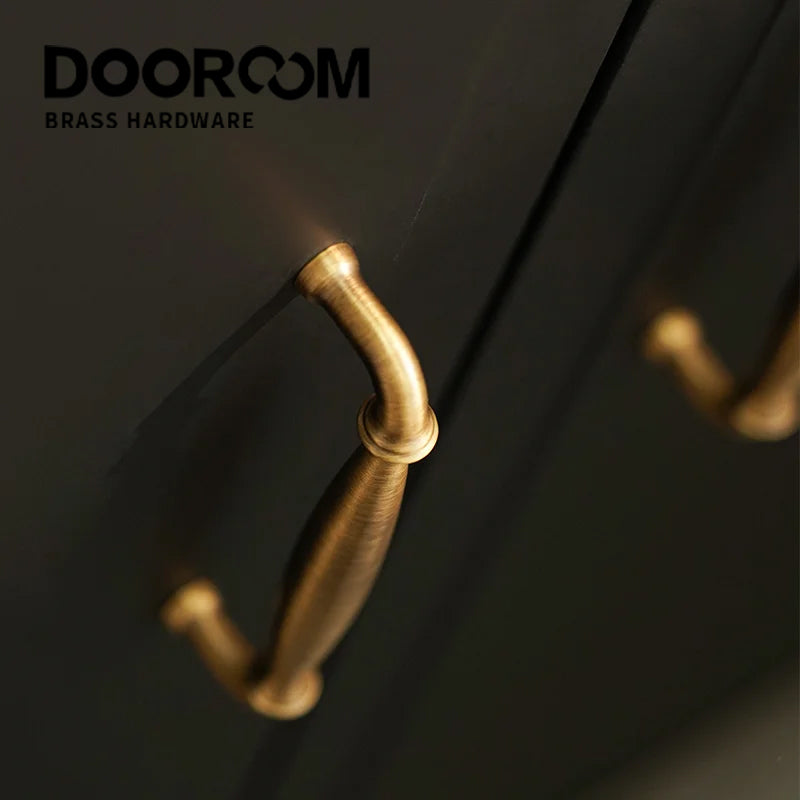 DOOROOM Brass Furniture Handles Retro Antique Bronze Kitchen Cabinet Drawer Knob Modern Drawer Pull Handle Hardware Accessoires