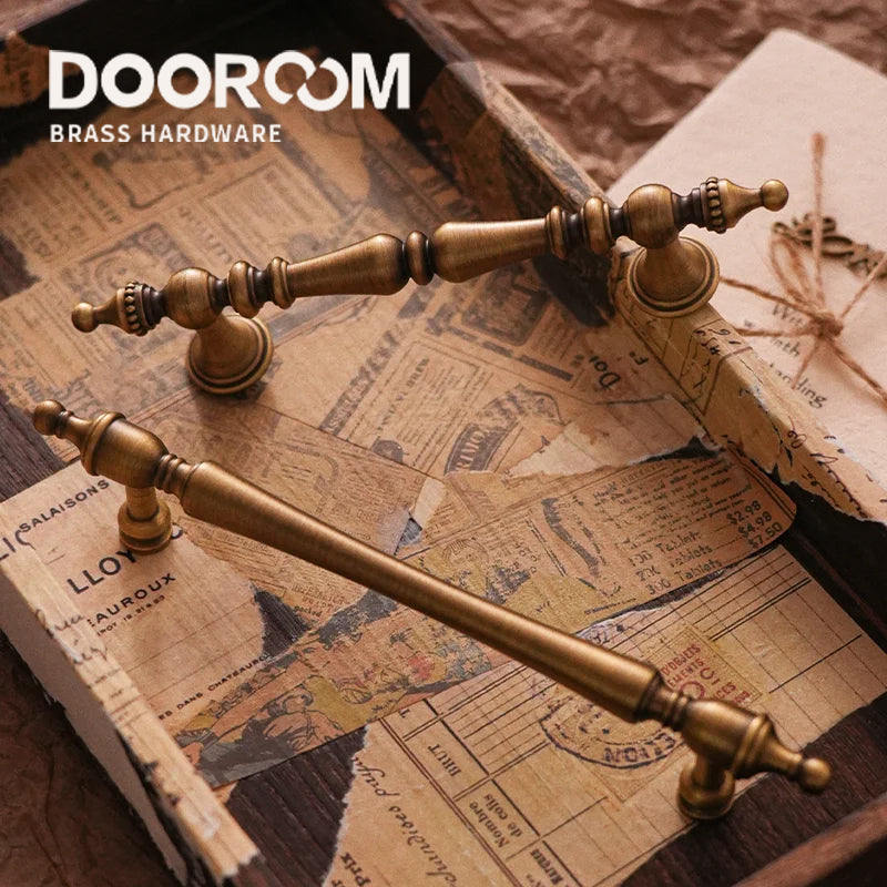 DOOROOM Brass Furniture Handles Retro Antique Bronze Senior Solid Drawer Knob Kitchen Cabinet Drawer Wardrobe Hardware Handle