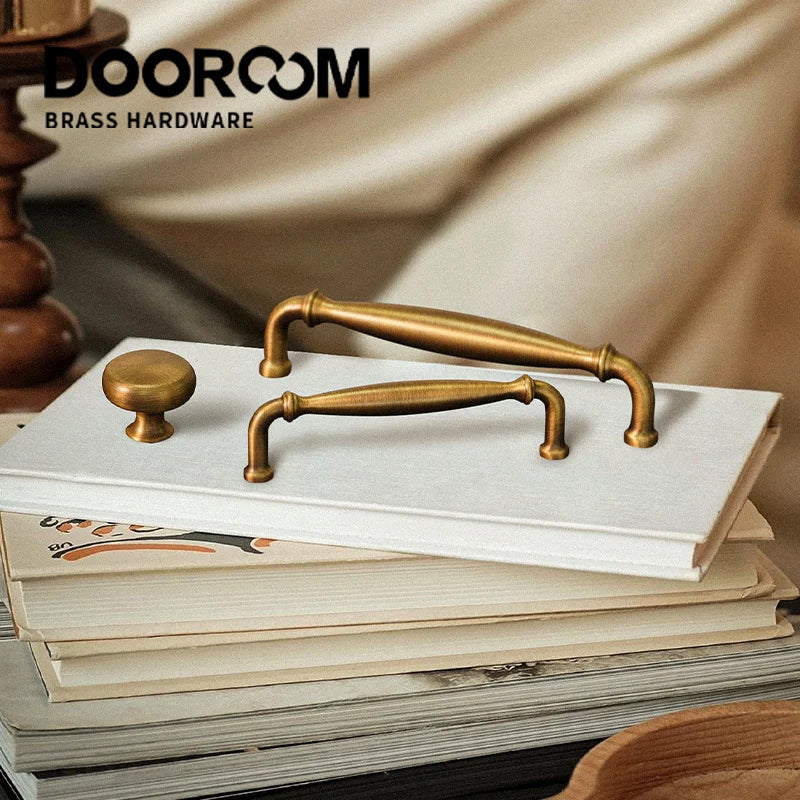 DOOROOM Brass Furniture Handles Retro Antique Bronze Kitchen Cabinet Drawer Knob Modern Drawer Pull Handle Hardware Accessoires