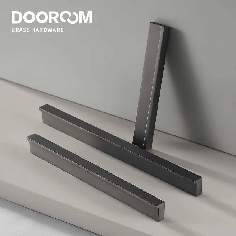 Dooroom Brass Furniture Handles Modern Fashion Grey Wardrobe Dresser Cupboard Cabinet Drawer Show Box Wine Bar Pulls Knobs