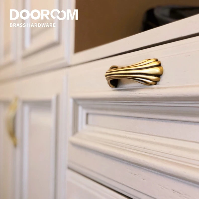 Dooroom Brass Handles New European American Diplopore Stripe Wardrobe Dresser Cupboard Cabinet Drawer Shoe Box Furniture Pulls