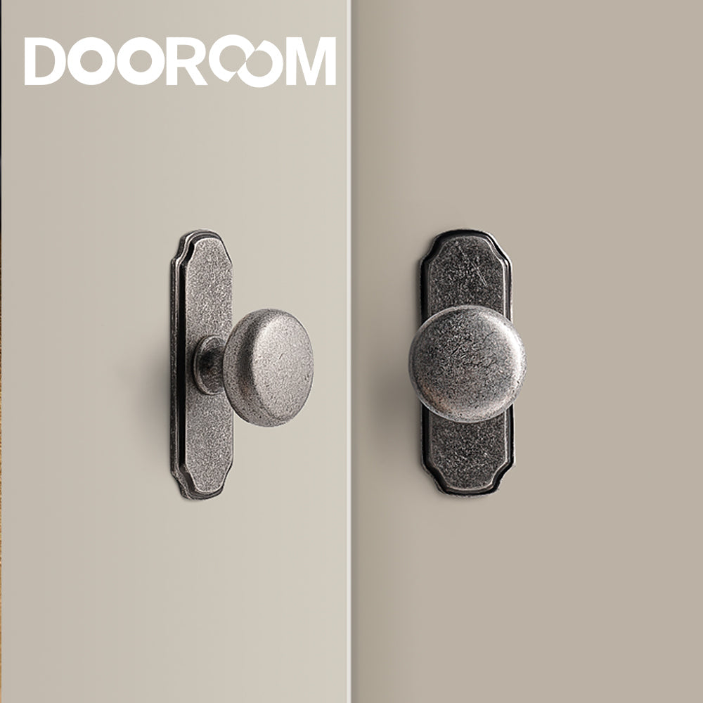 DOOROOM Ancient Silver Retro Brass Handles Pulls With Base Home Cupboard Wardrobe Dresser Shoe Box Drawer Cabinet Knob Storage