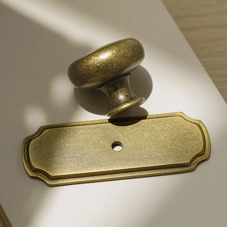 DOOROOM Retro Brass Handles Pulls With Base Home Cupboard Wardrobe Dresser Shoe Box Drawer Cabinet Knob Kitchen Hardware Tools
