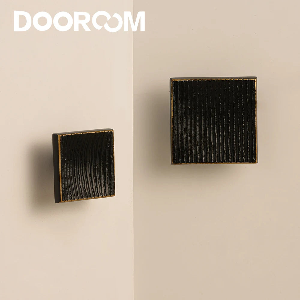 Dooroom New Simplicity Brass Furniture Handles Modern Square Cupboard Drawer Wardrobe Dresser Cabinet Knobs Wood Grain Pulls