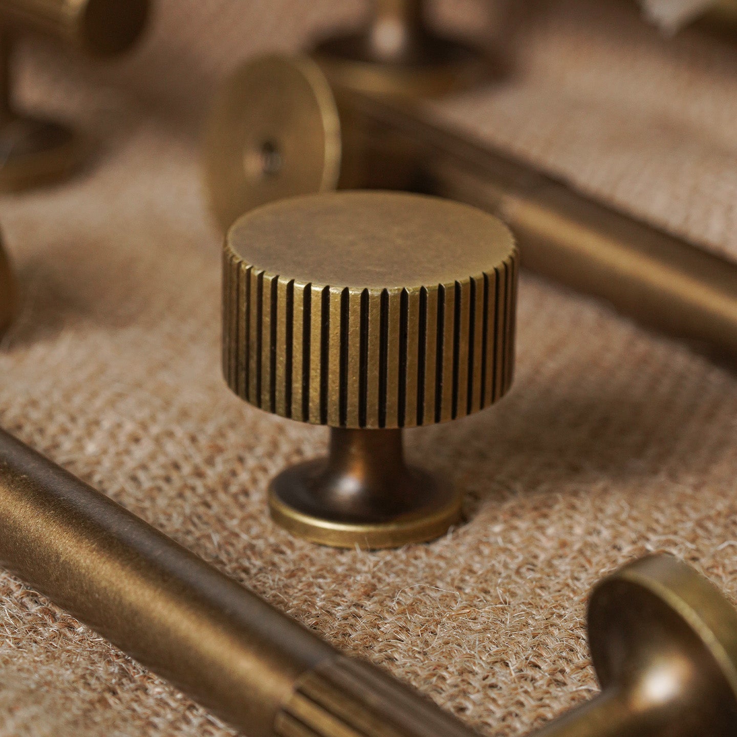 Dooroom Brass Furniture Handle High Quality Cabinet Closet Dresser Shoebox Drawer Cabinet Pull Cabinet Hardware Handles
