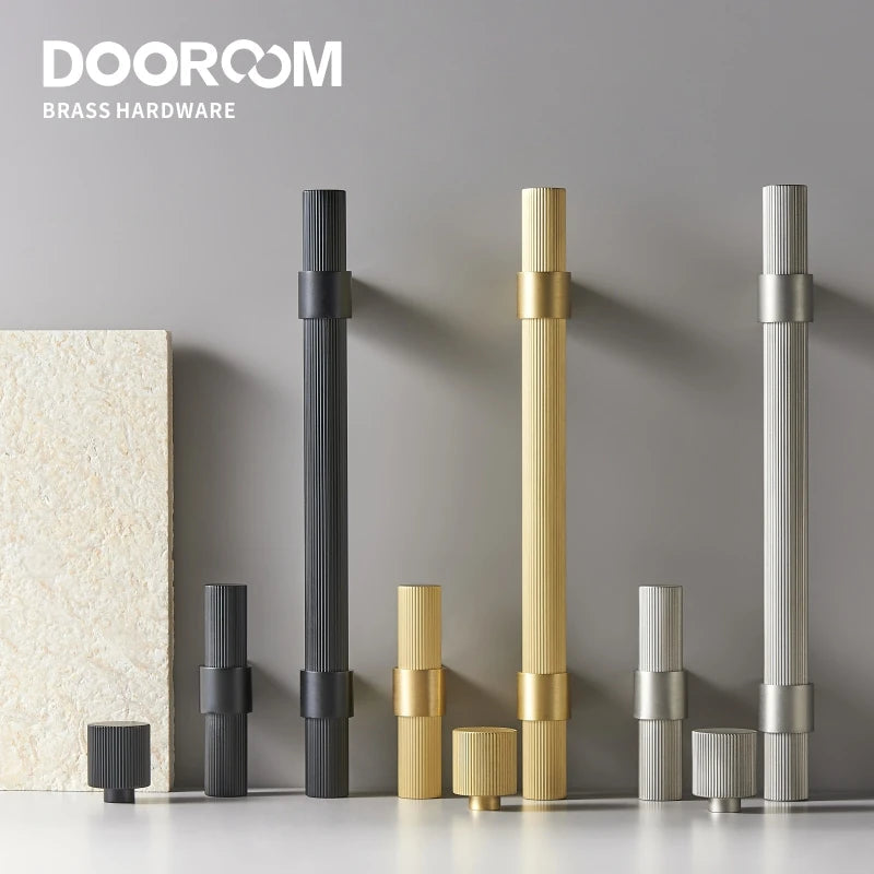 Dooroom 黄铜家具把手现代条纹橱柜衣柜梳妆台鞋盒抽屉柜把手 T 型把手