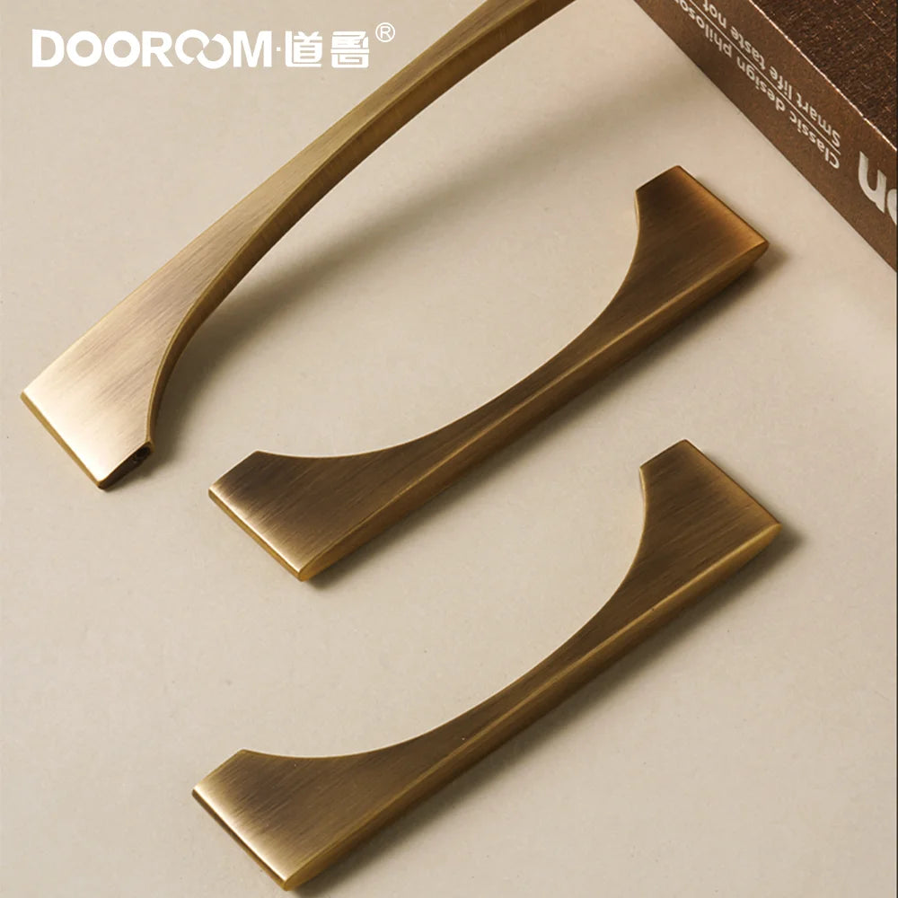 DOOROOOM High Quality Solid Brass Handle Minimalist Design Window Cabinet Door Drawer Kitchen Handle