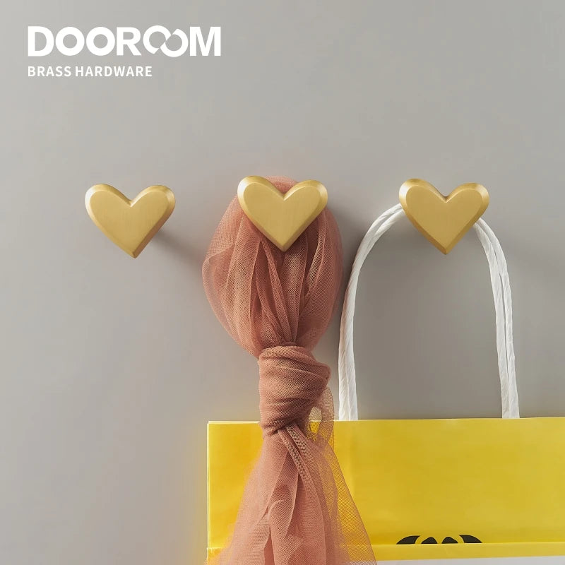Dooroom Brass Heart Shaped Furniture Handles Wardrobe Dresser Cupboard Cabinet Drawer Shoe Box Knobs Clothes Hangers Wall Hooks